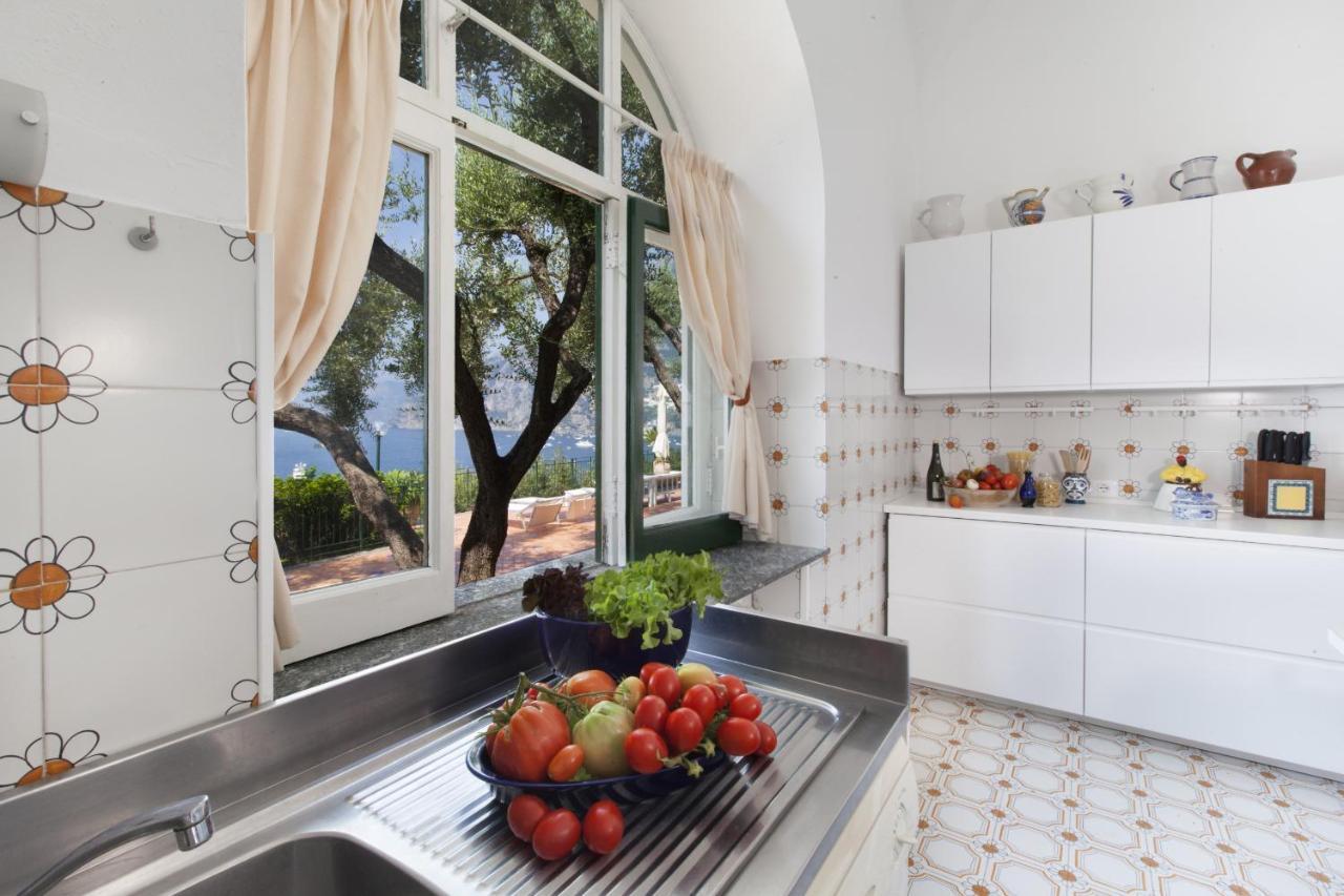 Amore Rentals - Villa Lo Scoglio Positano Exteriér fotografie