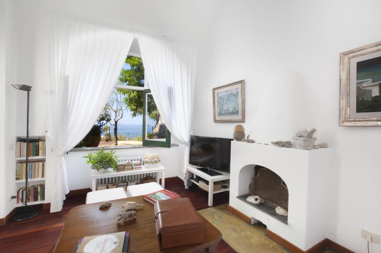 Amore Rentals - Villa Lo Scoglio Positano Exteriér fotografie