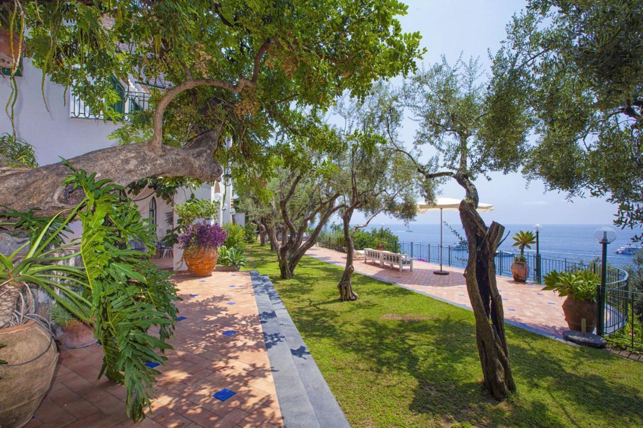 Amore Rentals - Villa Lo Scoglio Positano Exteriér fotografie