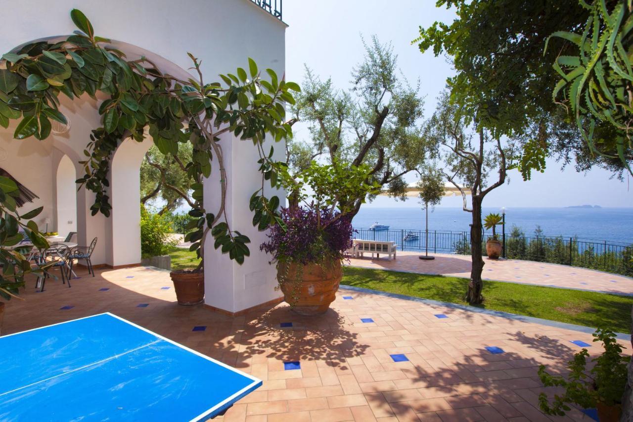 Amore Rentals - Villa Lo Scoglio Positano Exteriér fotografie