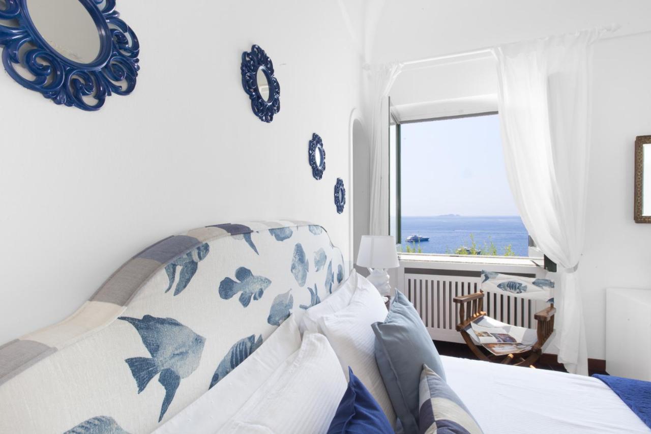 Amore Rentals - Villa Lo Scoglio Positano Exteriér fotografie