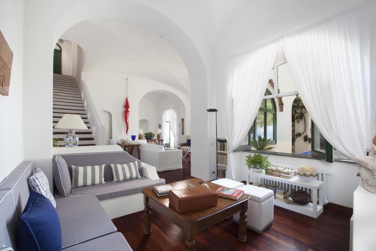 Amore Rentals - Villa Lo Scoglio Positano Exteriér fotografie